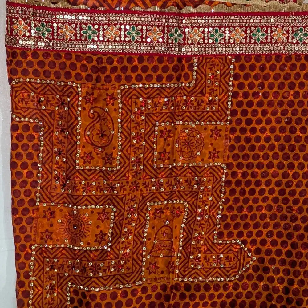 red lace Pichodi Stole