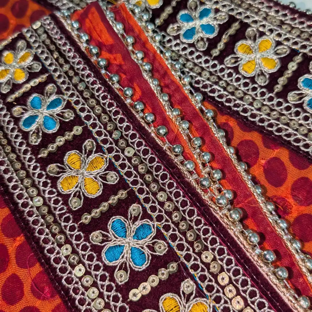 MIJAAT Pahadi Short Pichoda Stole | Georgette Chicken Fabric | Maroon Payal Lace Border with Blue-Yellow Floral Threadwork