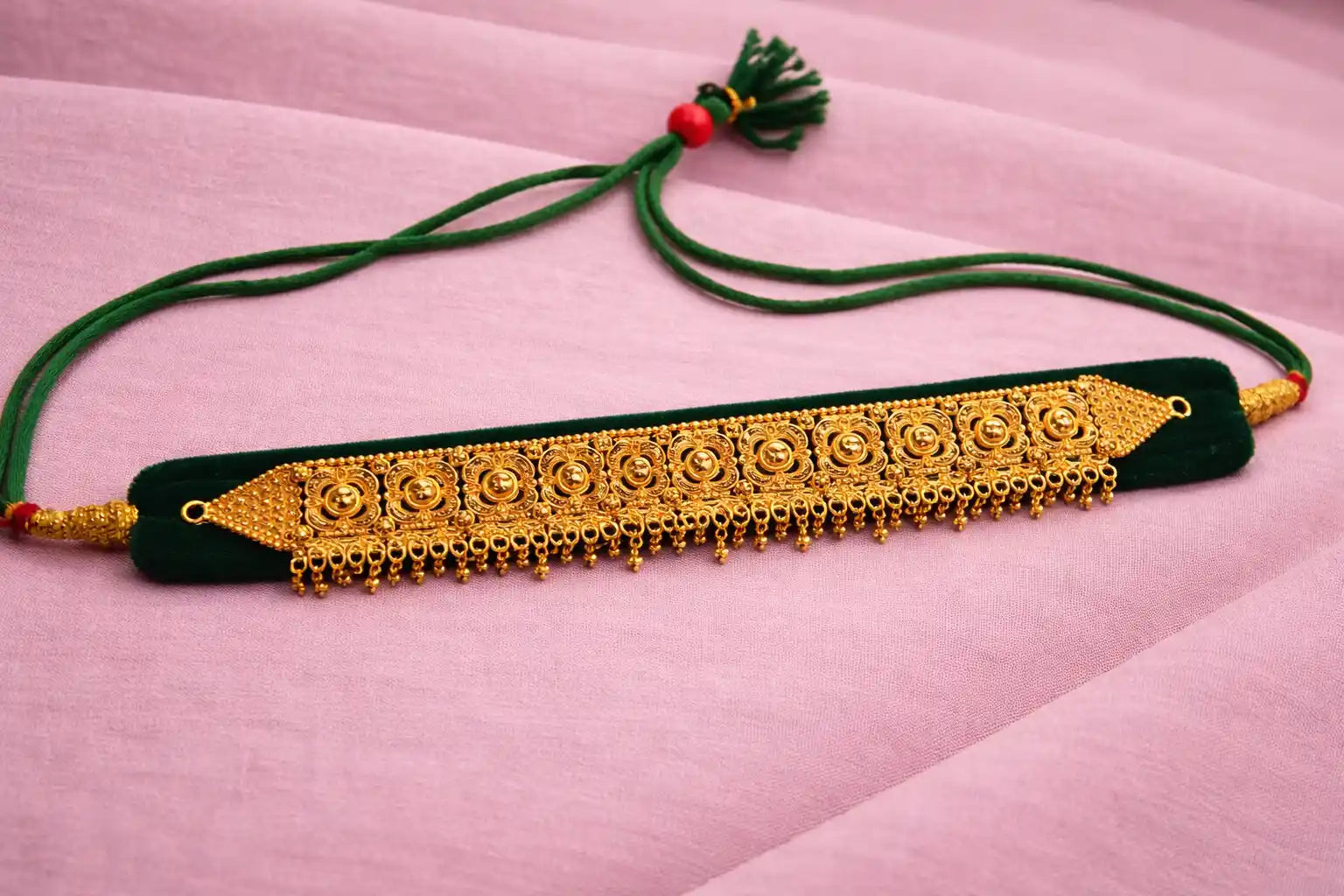Pahadi Choker