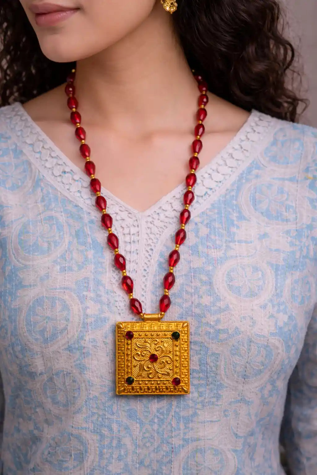 lal mala