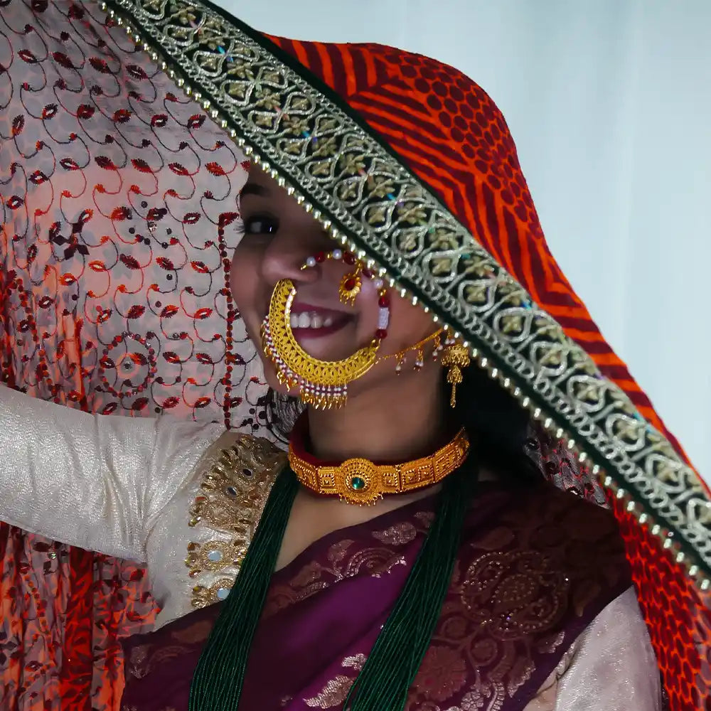 moti lace pichod
